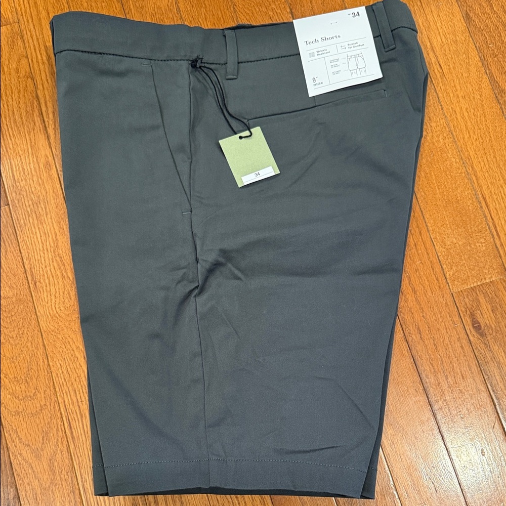 Goodfellow & Co Men's Dark Gray Flat Front Shorts